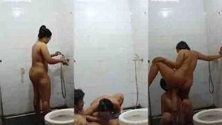 Bokep selingkuh stw jawa di kamar mandi