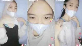 Bokep xpanas jilbab colok memek 2 jari
