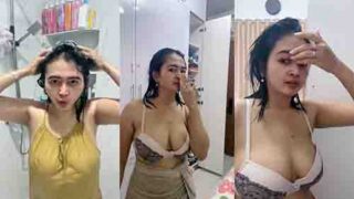 Bokep Tante Presti Hastuti LiveShow Mandi