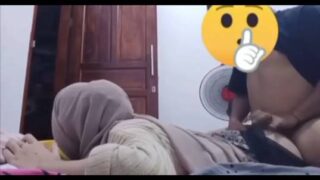 Bokep tudung terbaru ngentot santuy dikost